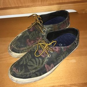 Limited Edition Vans Rata Vulc Skate Shoes